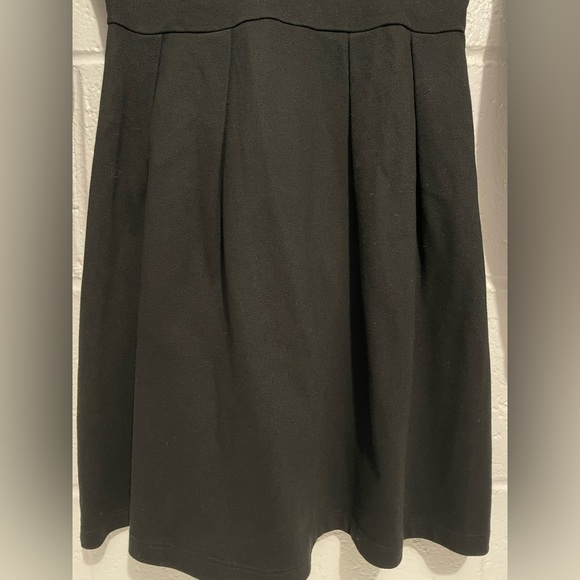 Lacoste LIVE Womens Dress Black Stretch Long Sleeve Pleated Shift Sz S - Picture 3 of 12